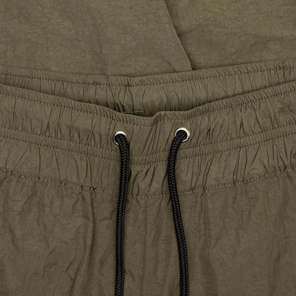 High Shrunk Nylon Cargo Shorts - Olive