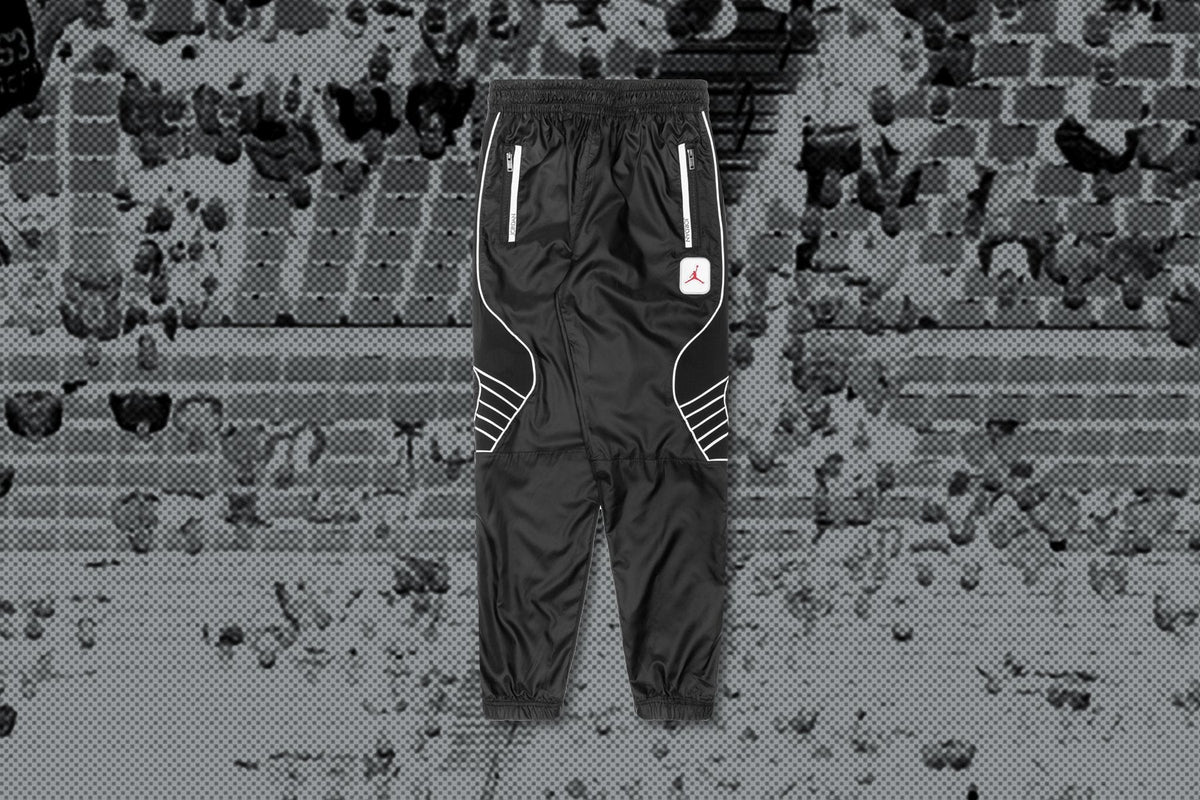 featuredrelease -preordertop- -preorder2-
