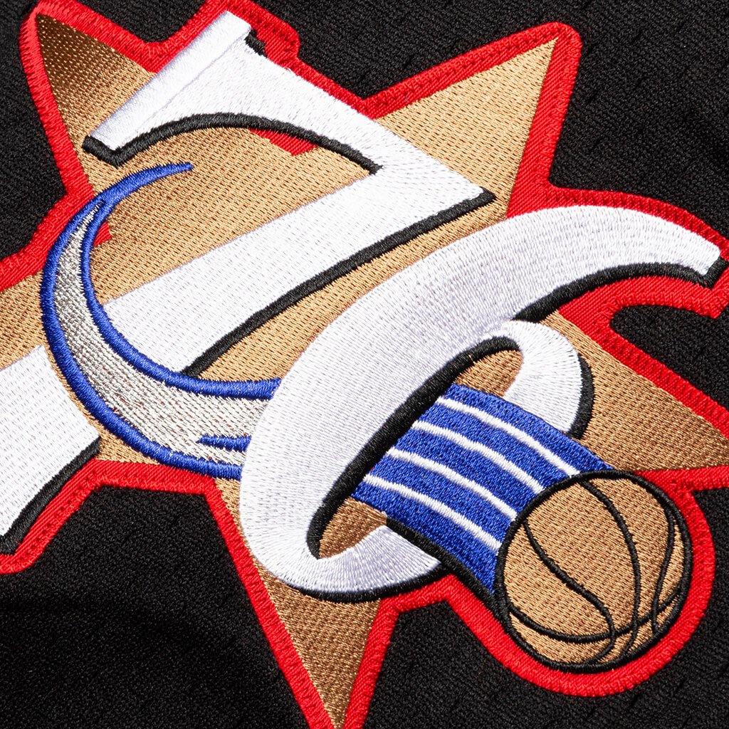 Philadelphia 76ers 2000-01 Shorts - Black