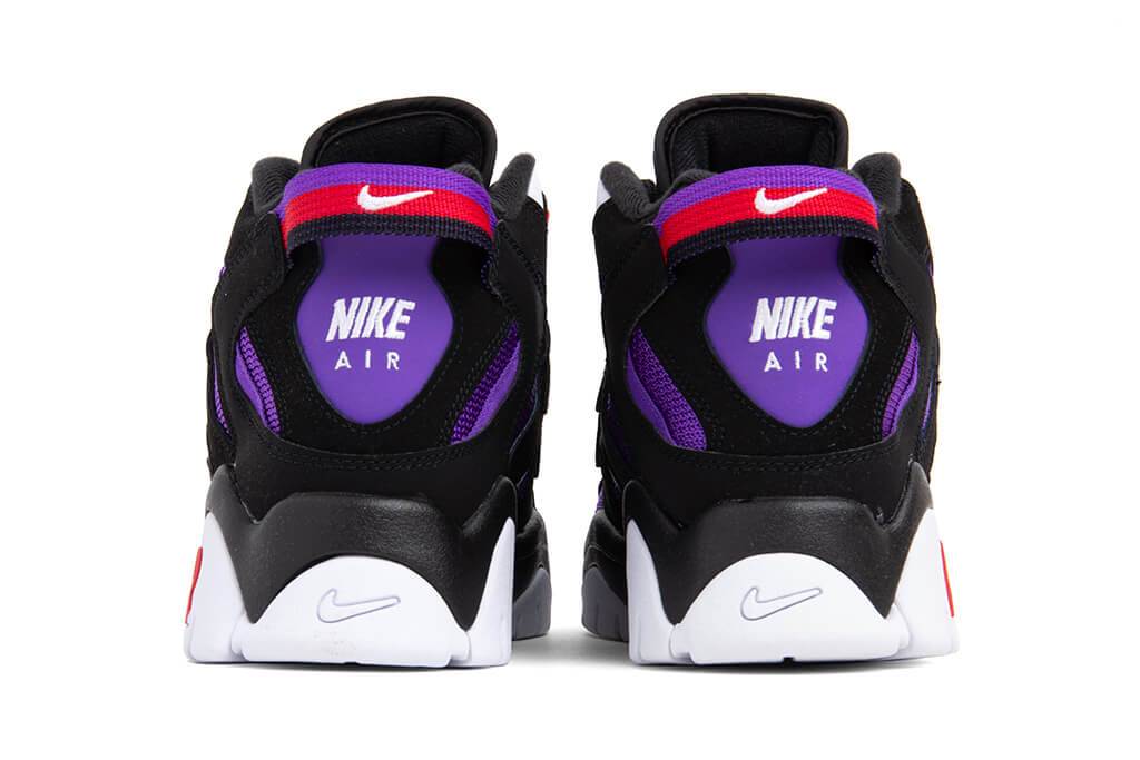 Nike Air Barrage Mid QS - Black/Cyber/Fir