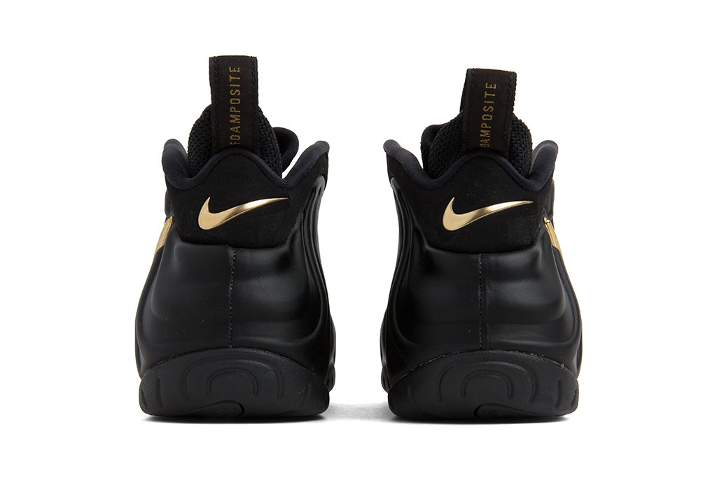 Nike Air Foamposite Pro - Black/Metallic Gold