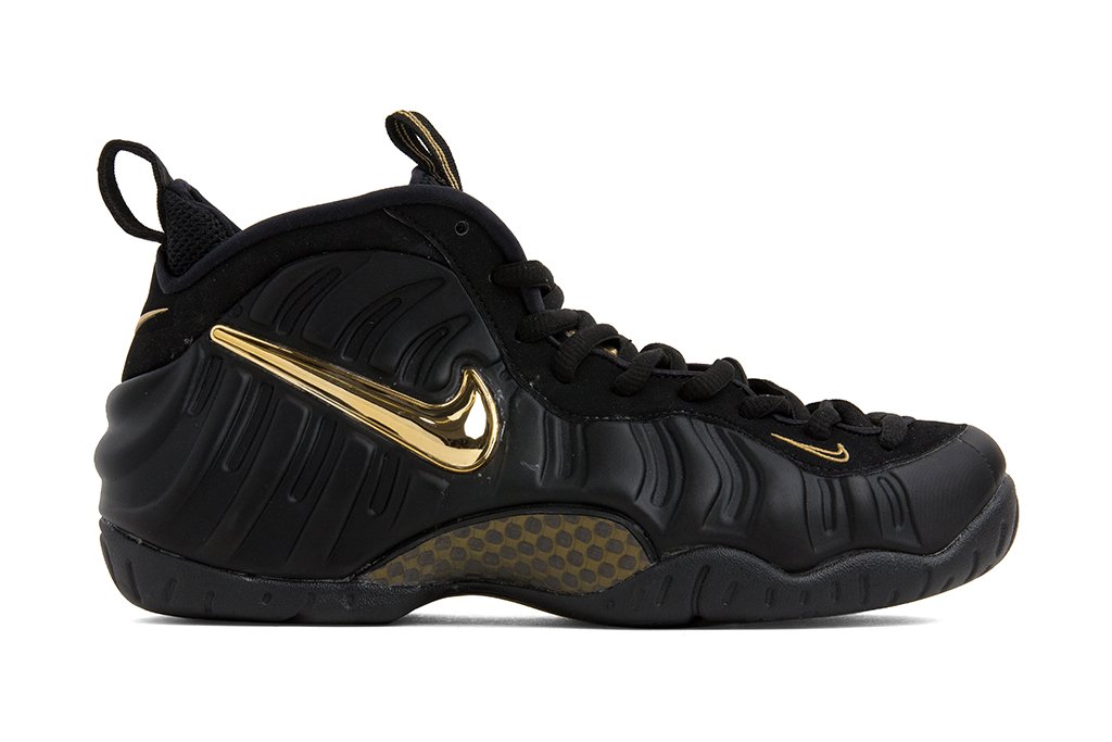 Nike Air Foamposite Pro - Black/Metallic Gold