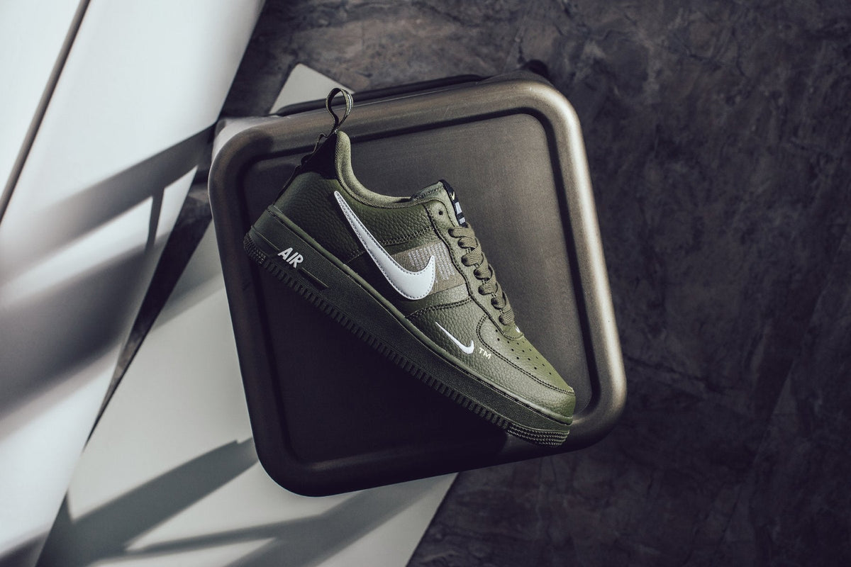 Air Force 1 '07 LV8 Utility - Olive Canvas/White