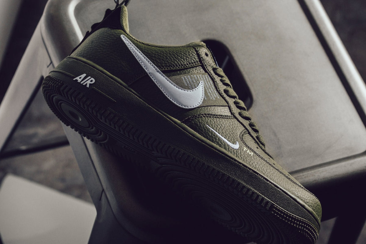 Air Force 1 '07 LV8 Utility - Olive Canvas/White