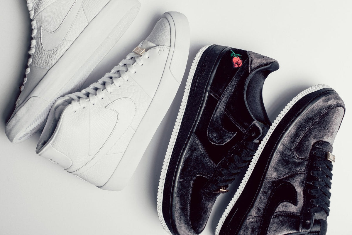 Nike Air Force 1 '07 QS - Black/Black/White