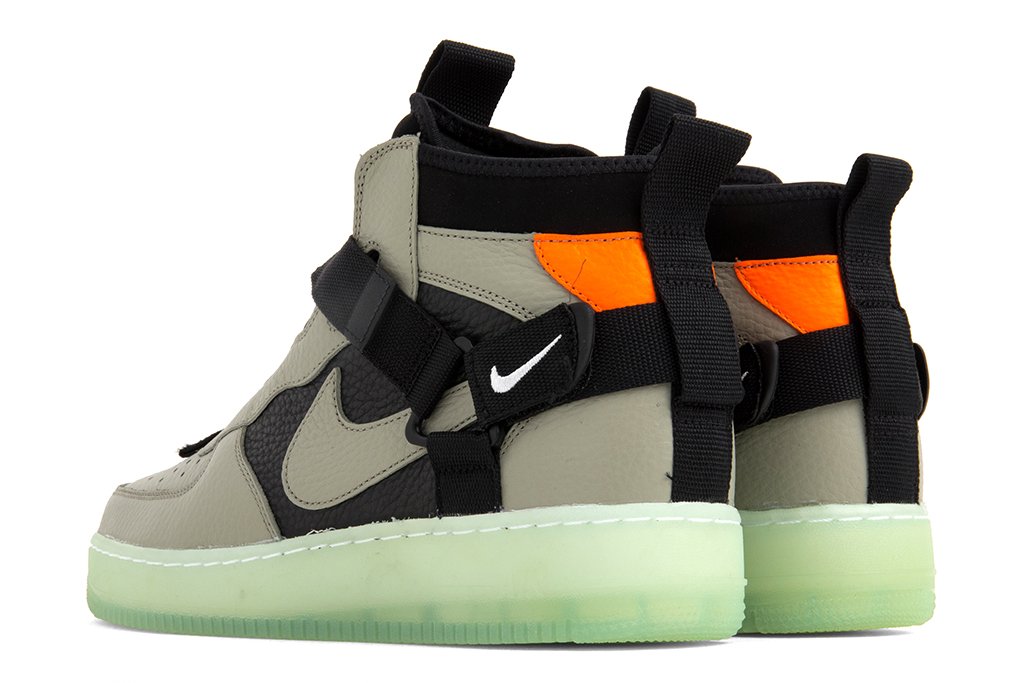 Air Force 1 Utility Mid - Spruce Fog/Black