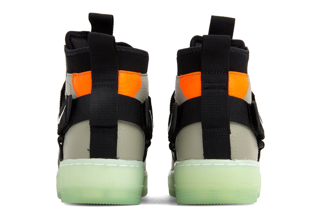 Air Force 1 Utility Mid - Spruce Fog/Black