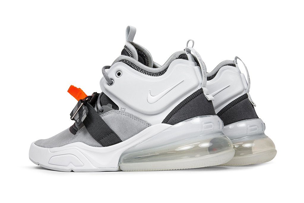 Nike Air Force 270 - Wolf Grey/White-Dark Grey/Sail