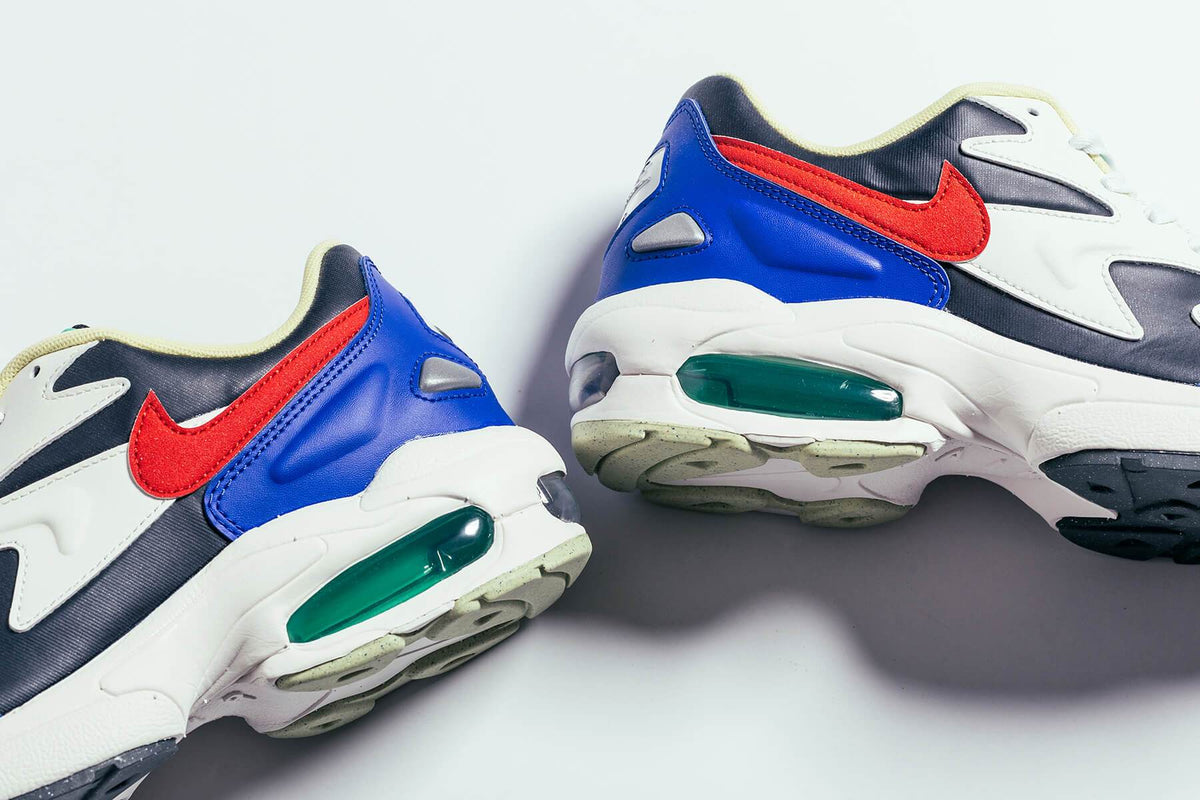 Air Max 2 Light - Dark Obsidian Sail/Racer Blue