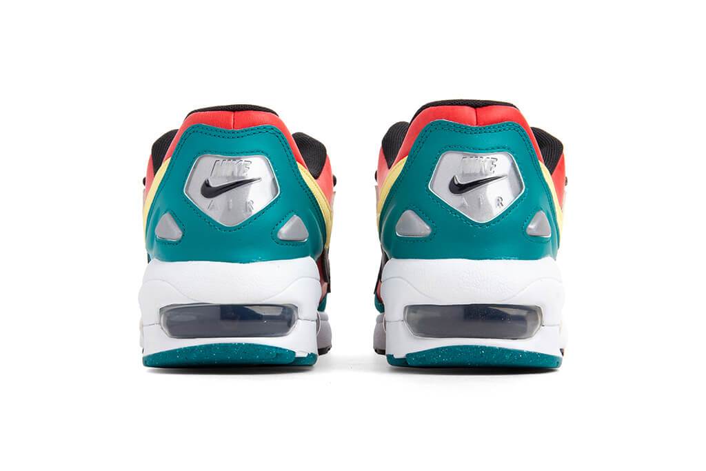 Air Max 2 Light - Habanero Red/Armory Navy/Radiant Emerald