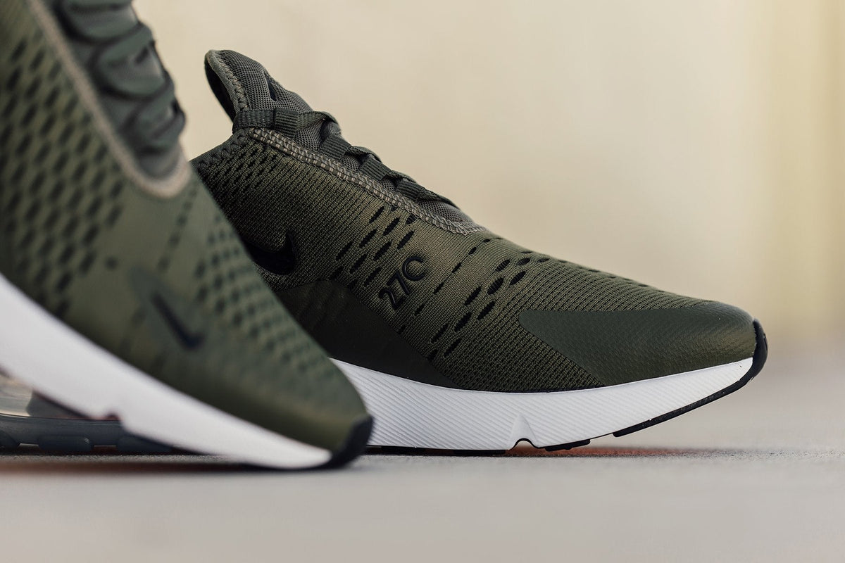 Air Max 270 - Medium Olive/Black/Total Orange