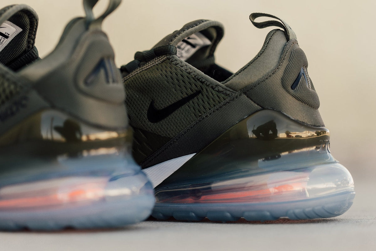 Air Max 270 - Medium Olive/Black/Total Orange
