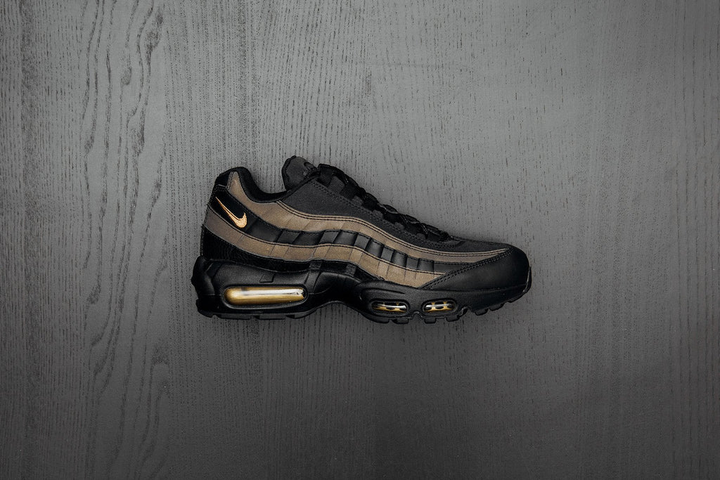 Air Max 95 SE - Black/Metallic Gold
