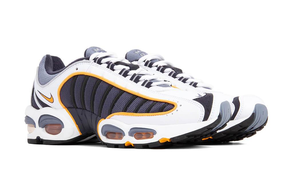 Air Max Tailwind IV - Metro Grey/White/Resin