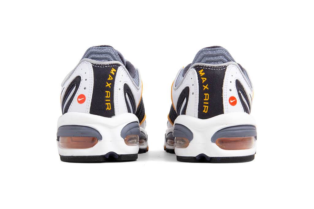 Air Max Tailwind IV - Metro Grey/White/Resin