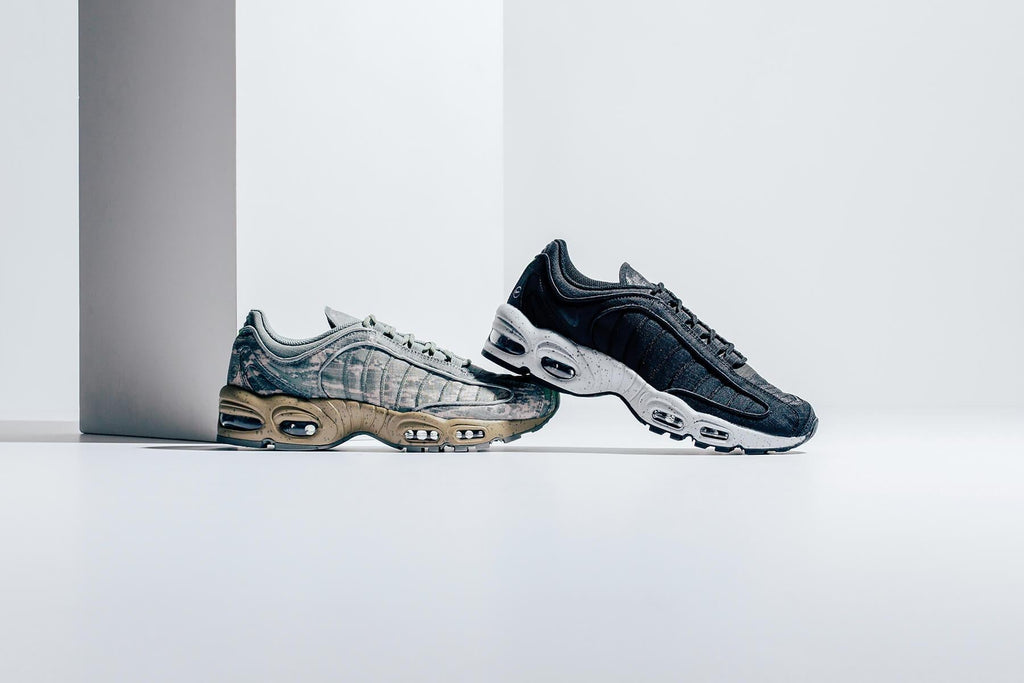 Air Max Tailwind IV SP - Black/Wolf Grey/Volt