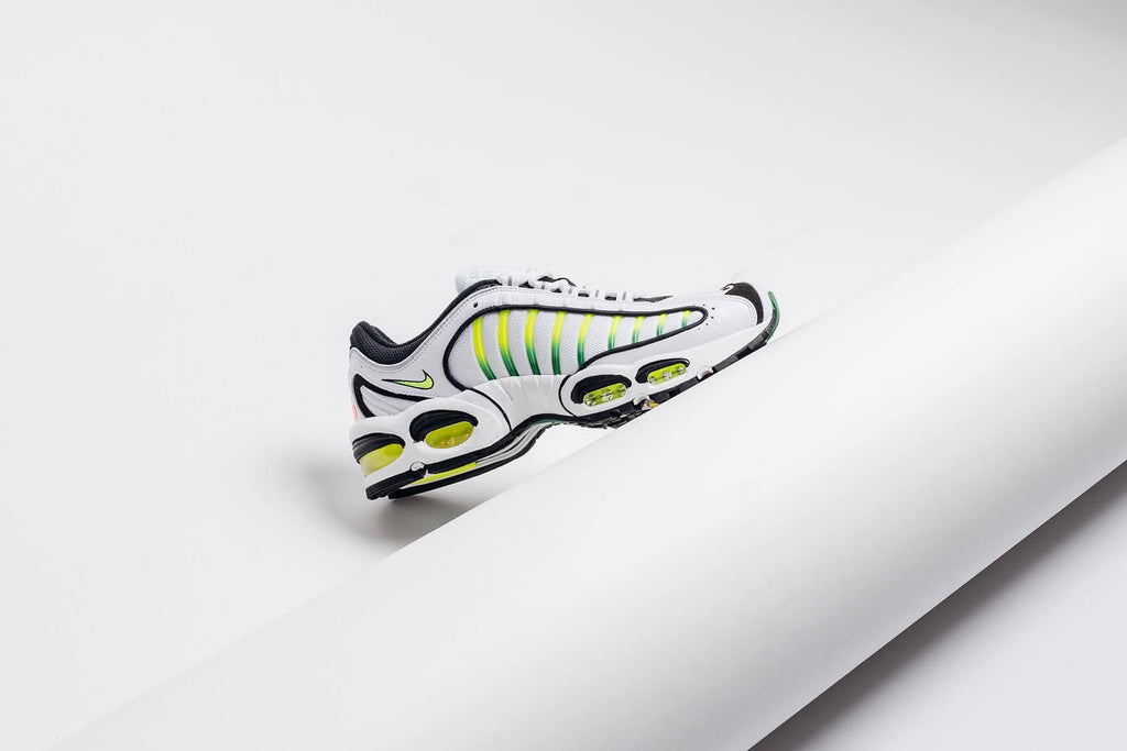 Air Max Tailwind IV "White Volt" - White/Volt