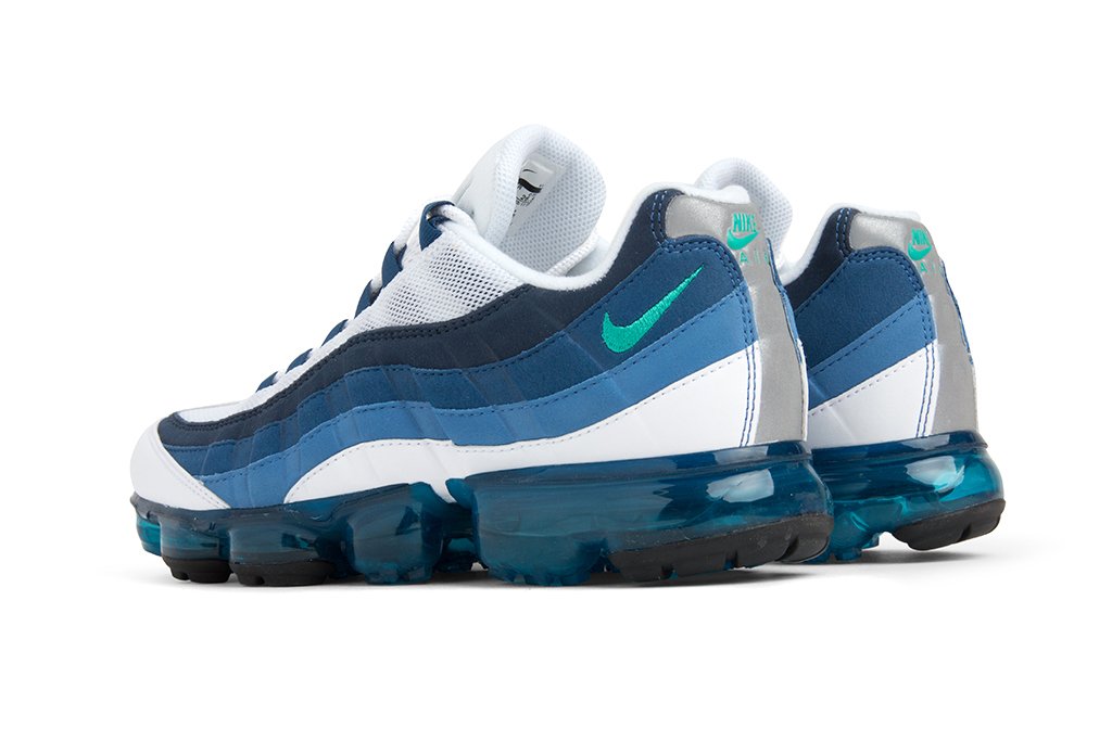 Air VaporMax 95 - White/French Blue/Lake Blue