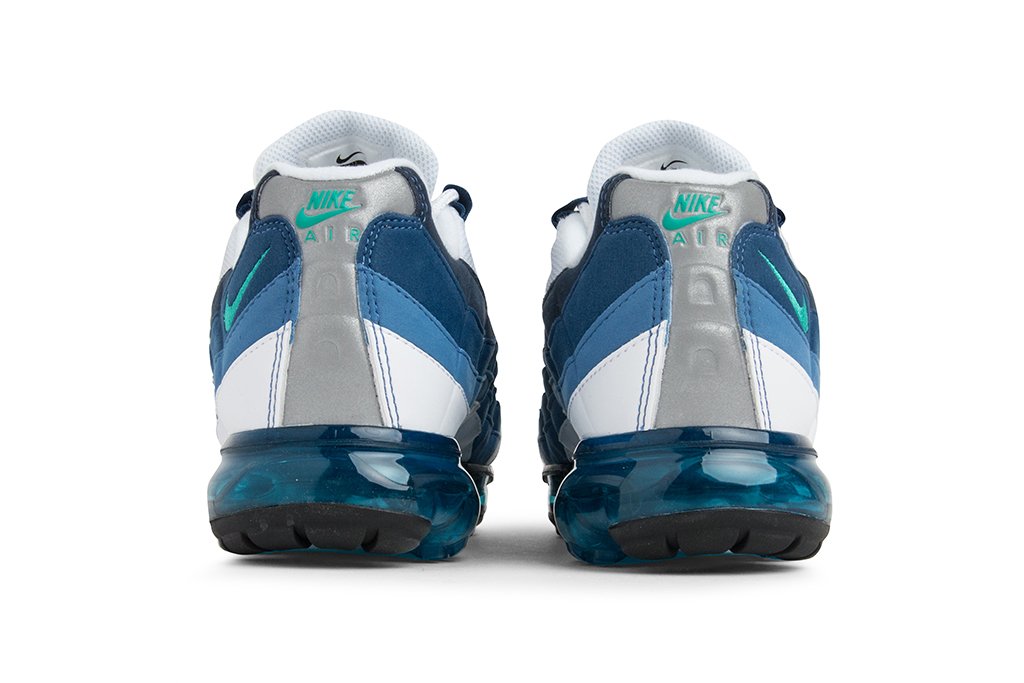 Air VaporMax 95 - White/French Blue/Lake Blue