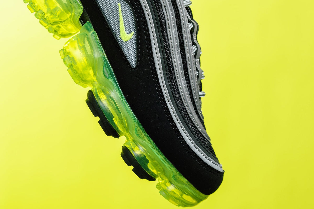 Air VaporMax 97 - Black/Volt-Metallic Silver-White