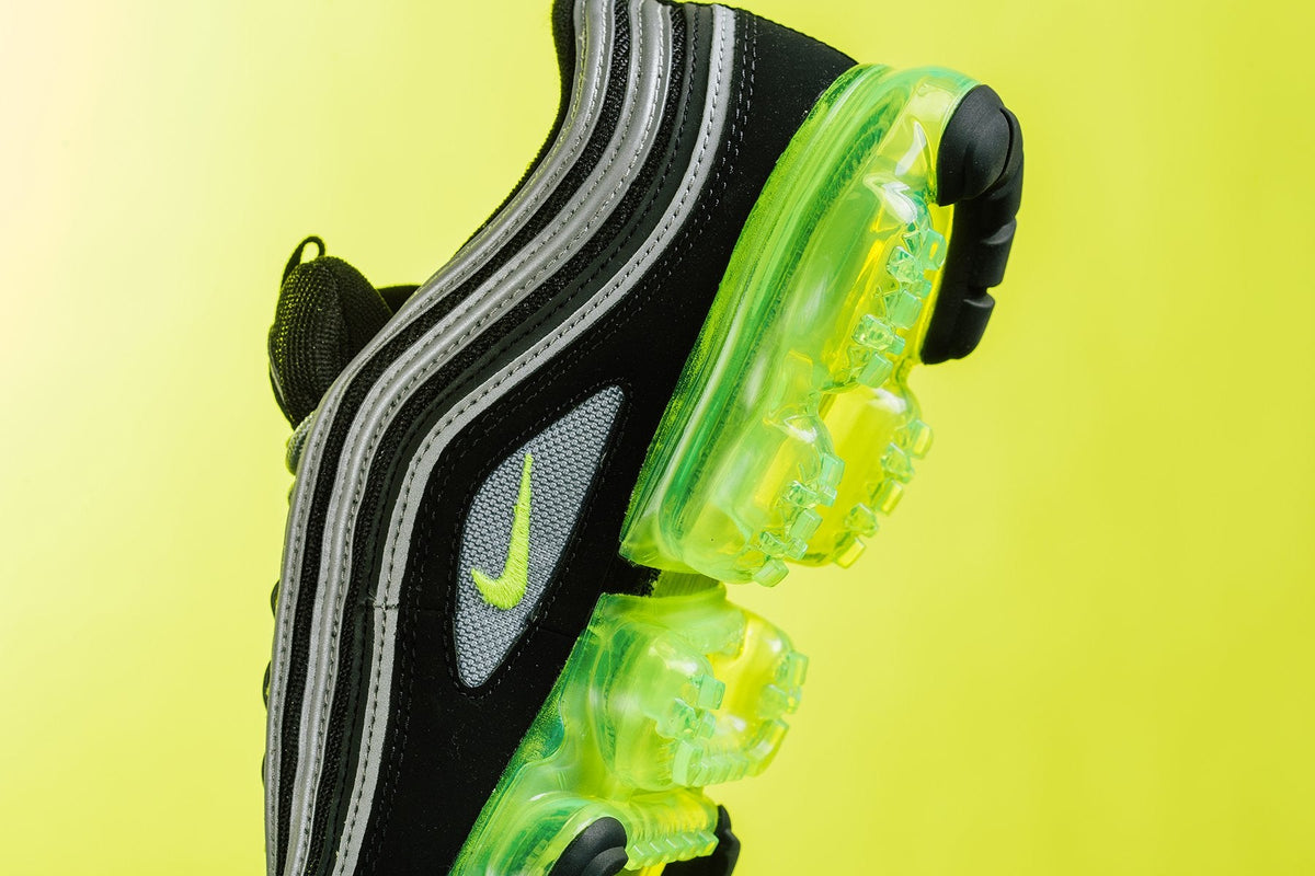Air VaporMax 97 - Black/Volt-Metallic Silver-White