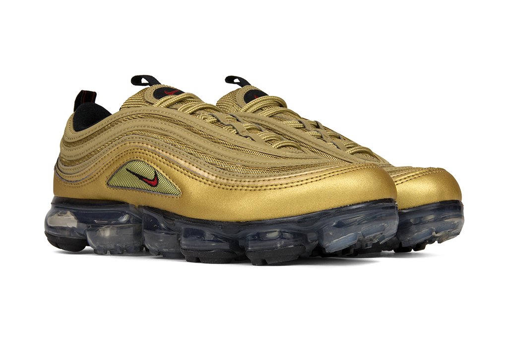 Air VaporMax 97 - Metallic Gold/Varsity Red/Black-White
