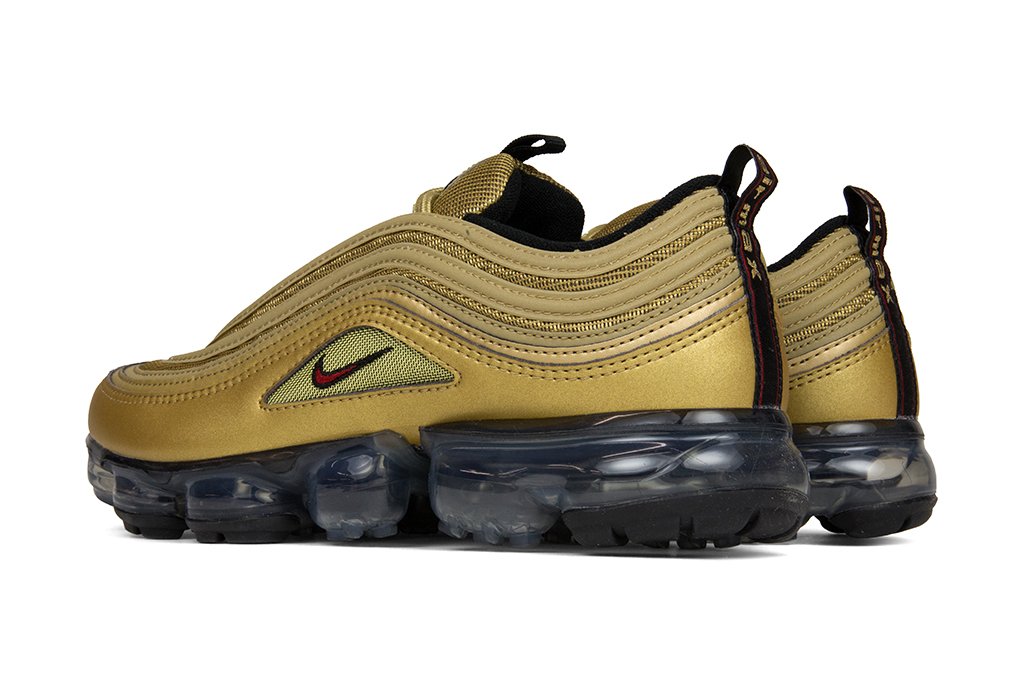 Air VaporMax 97 - Metallic Gold/Varsity Red/Black-White