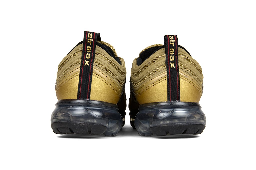 Air VaporMax 97 - Metallic Gold/Varsity Red/Black-White