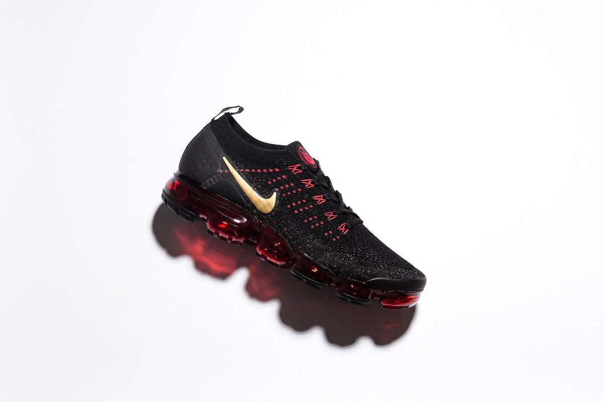 Air VaporMax Flyknit 2 CNY - Black/Metallic Gold