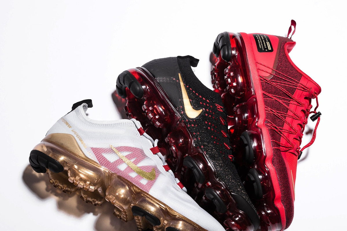 Air VaporMax Flyknit 2 CNY - Black/Metallic Gold