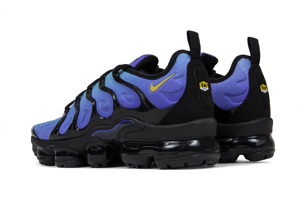 Air VaporMax Plus - Black/Chamois-Hyper Blue/Sky Blue