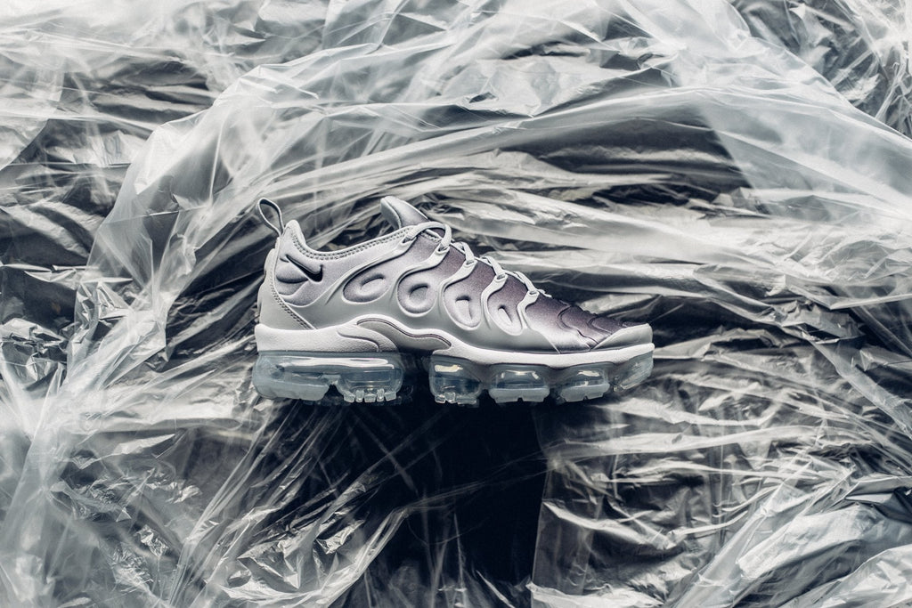 Air VaporMax Plus - Wolf Grey/Black-White