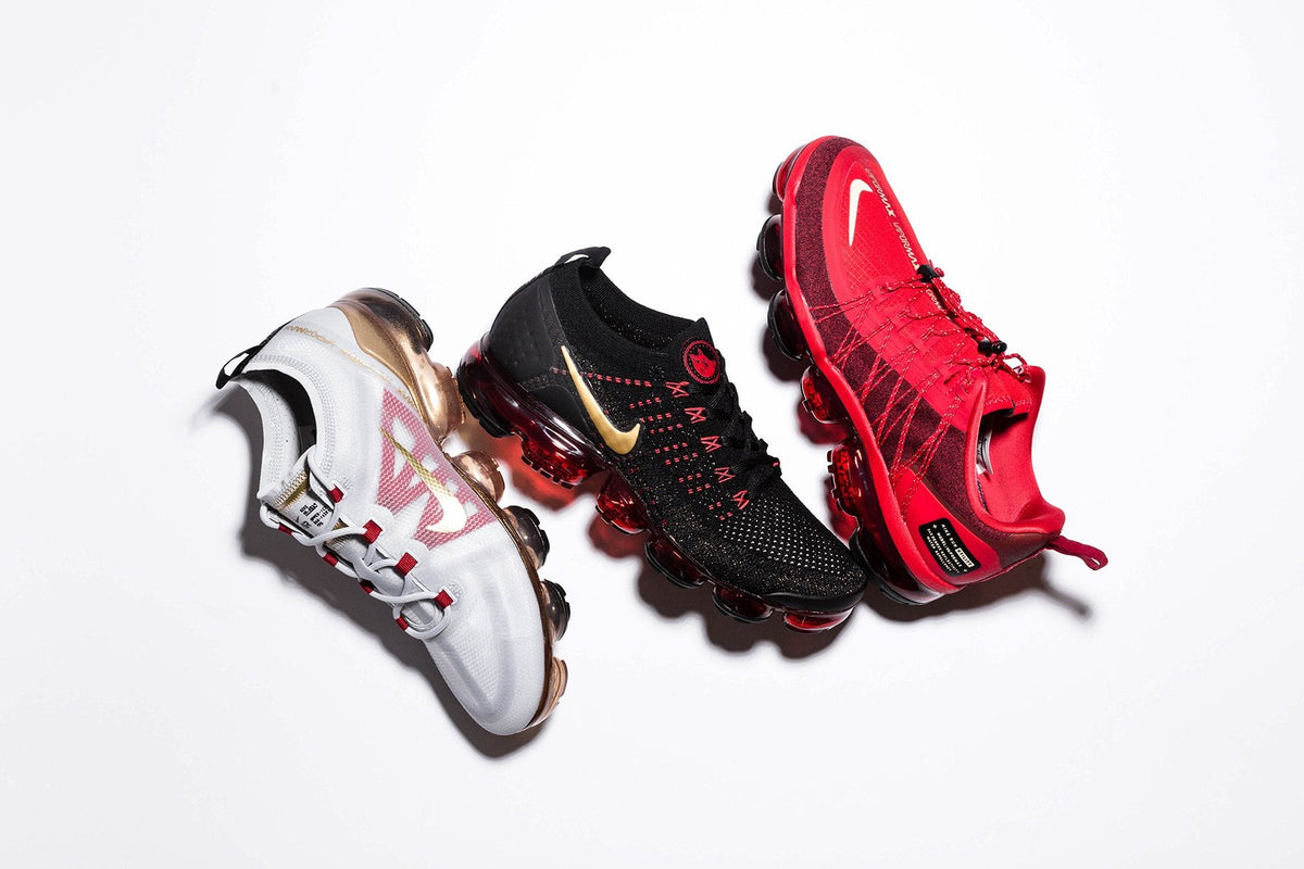 Air VaporMax Run Utility CNY - University Red/Metallic Gold