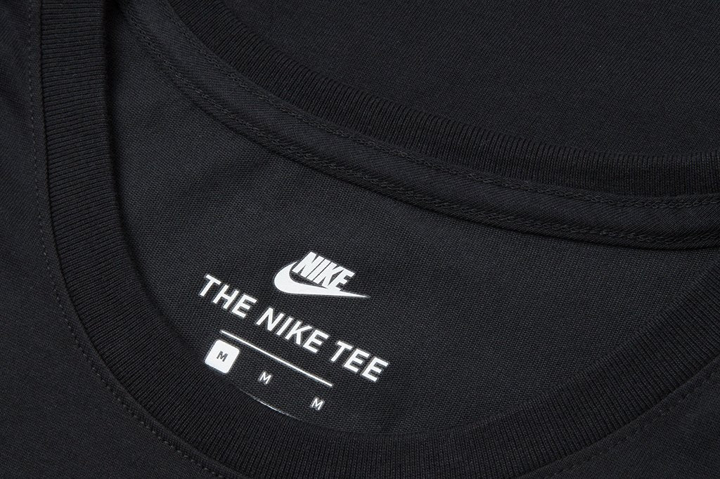 Sportswear CLTR ACG Tee - Black/Bright Mandarin