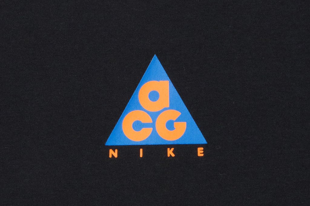 Sportswear CLTR ACG Tee - Black/Bright Mandarin
