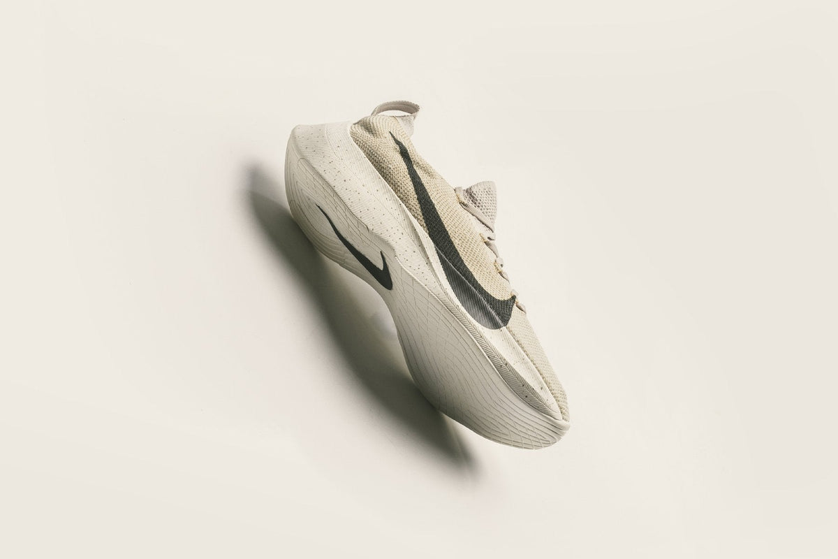 featuredrelease -preordertop- -preorder1-