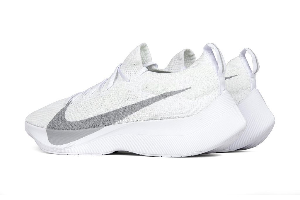 Vapor Street Flyknit - White/Wolf Grey