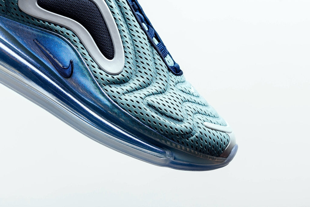 Women's Air Max 720 - Metallic Silver/Midnight Navy