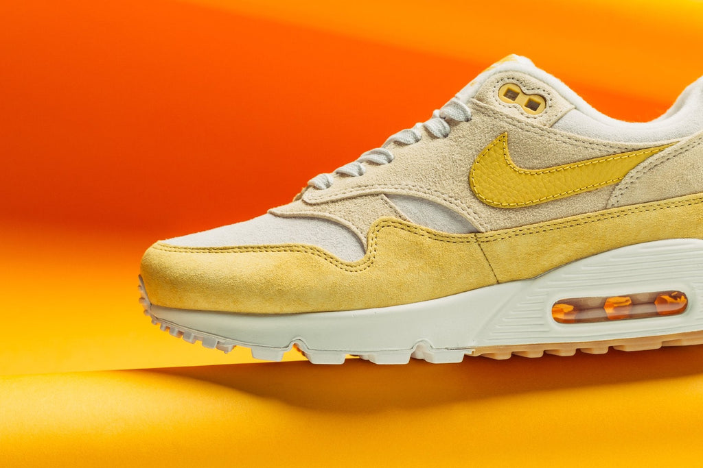 Women's Air Max 90/1 - Guava Ice/Wheat Gold