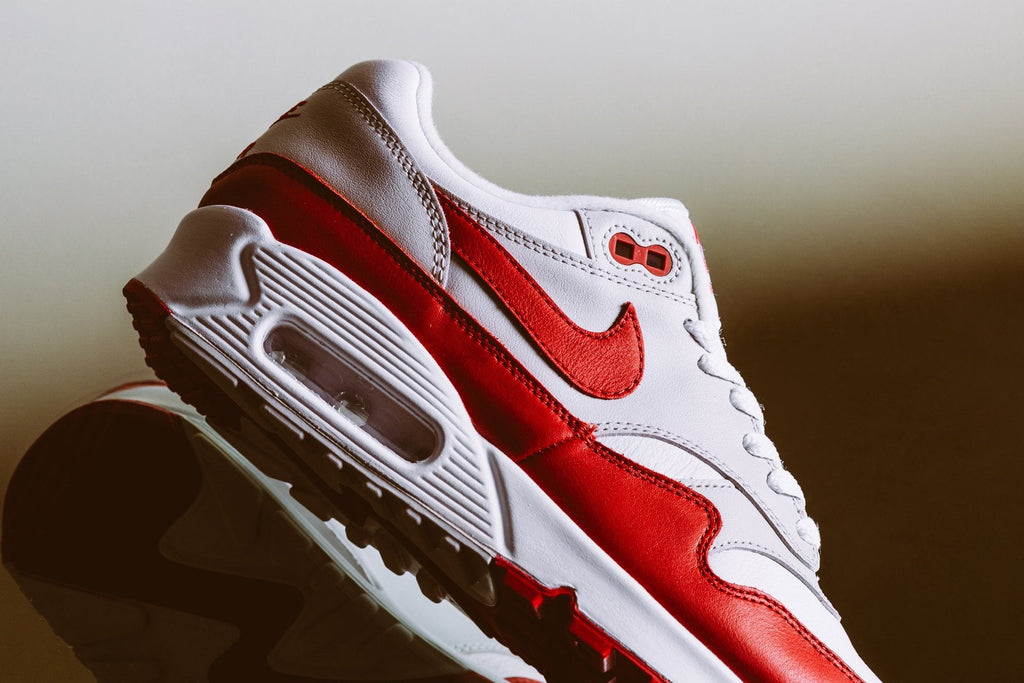 Women's Air Max 90/1 - White/University Red/Neutral Grey/Black