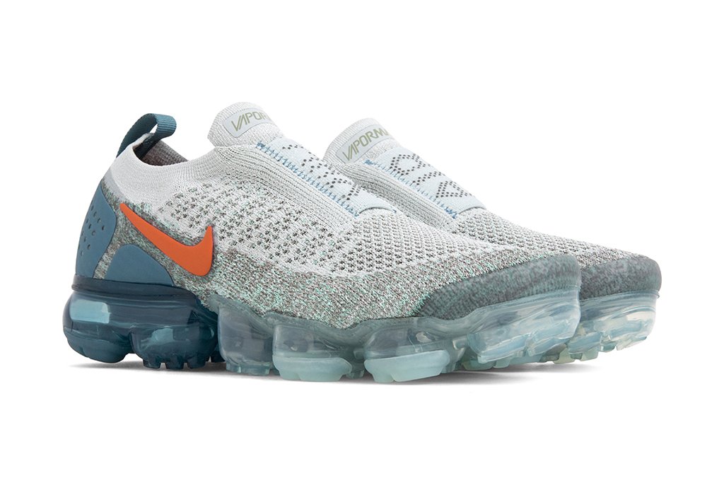Women's Air VaporMax Flyknit MOC 2 - Light Silver/Campfire Orange