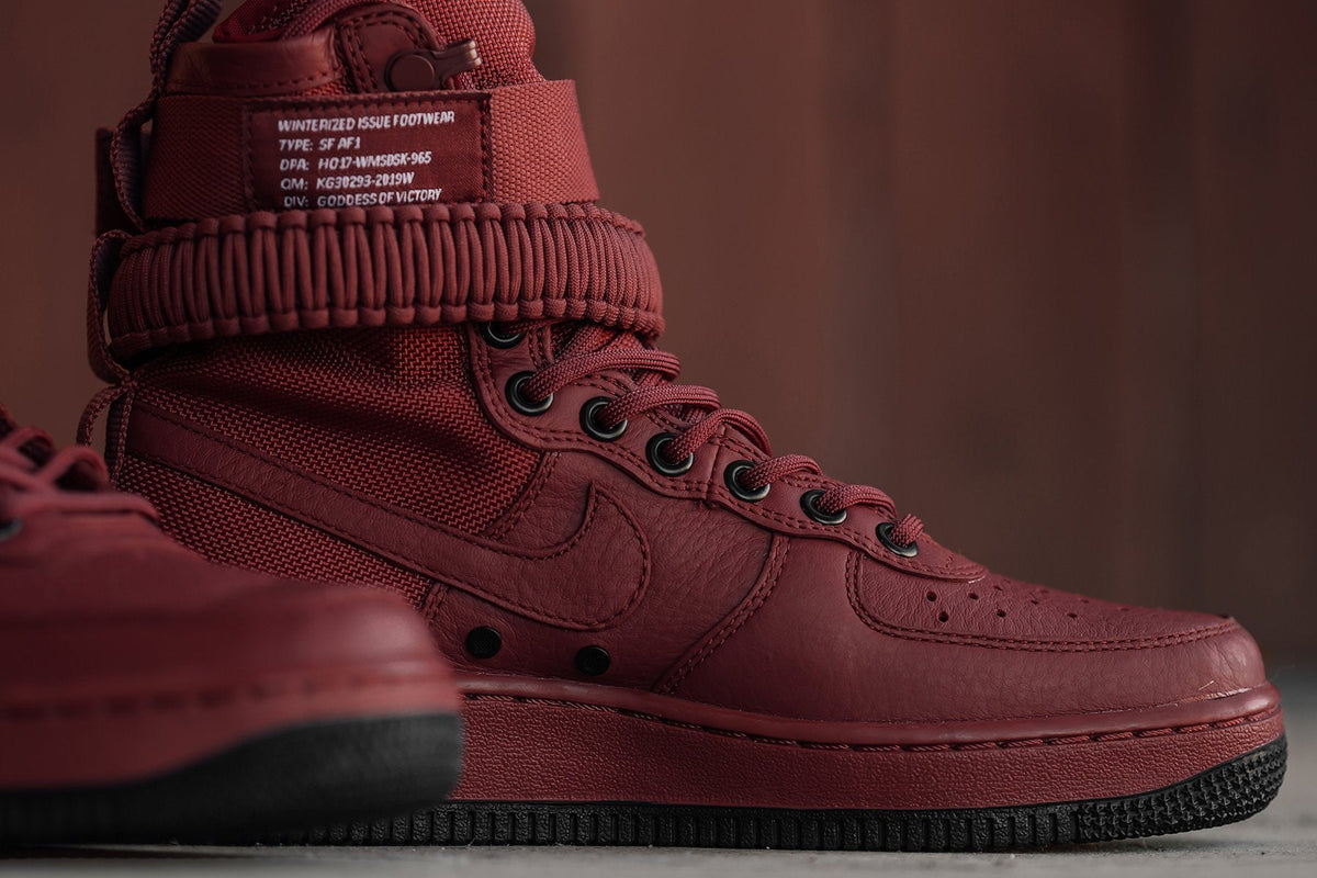 Women's SF Air Force 1 - Cedar/Black