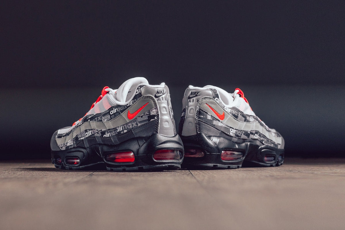 Air Max 95 Print 'We Love Nike' - Black/Bright Crimson-Medium Ash