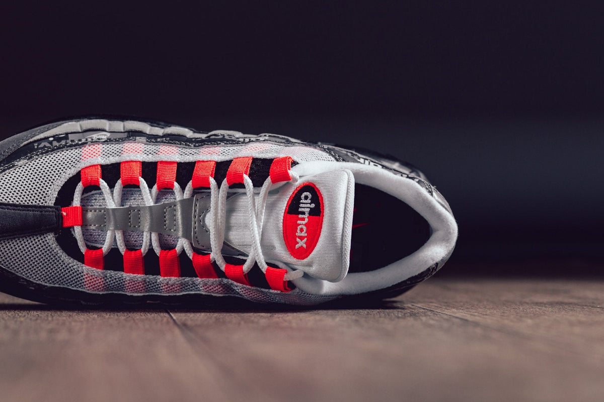 Air Max 95 Print 'We Love Nike' - Black/Bright Crimson-Medium Ash