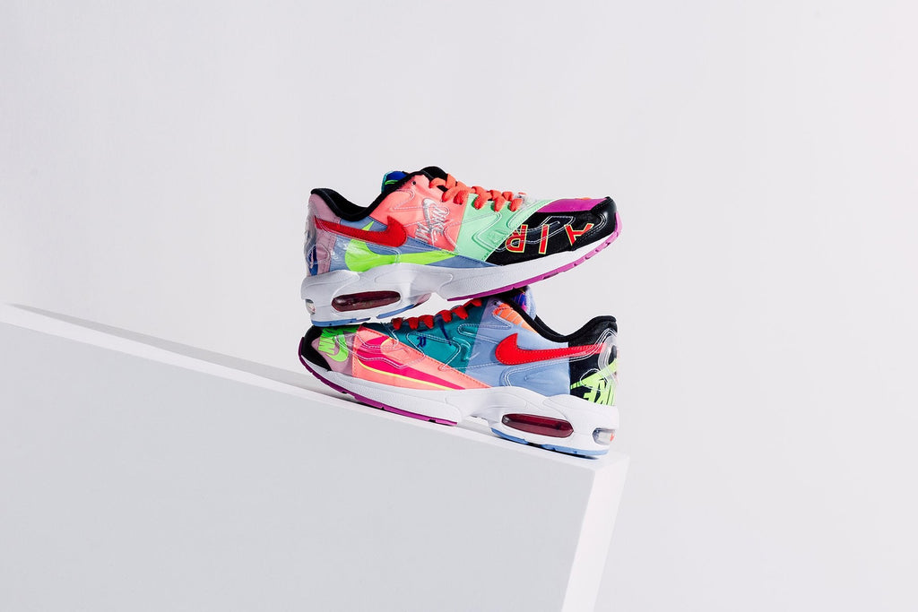 Air Max2 Light QS - Black/Bright Crimson