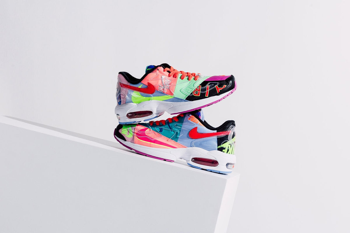 Air Max2 Light QS - Black/Bright Crimson