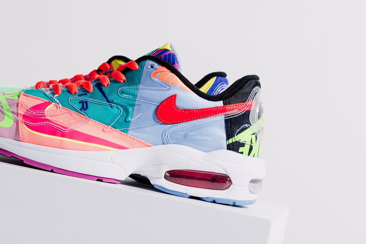 Air Max2 Light QS - Black/Bright Crimson