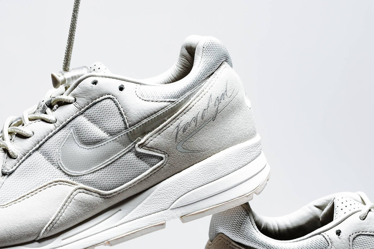 Air Skylon II - Light Bone/Clear/Reflect Silver/Sail
