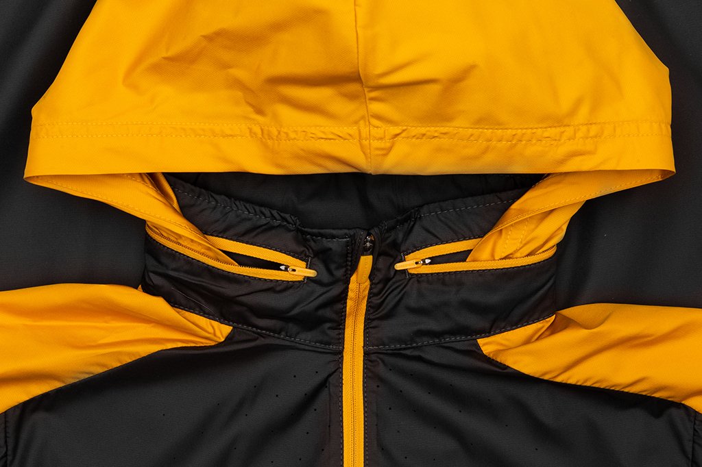Gyakusou Hooded Jacket - Deep Pewter/Mineral Yellow