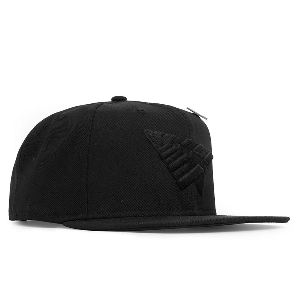 The Crown Blackout - Black/Black